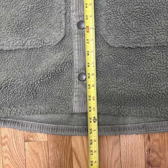 Zara Green Crop Sherpa Faux Fur Fleece Jacket With Corduroy Details Size‎ Medium - Picture 9 of 11